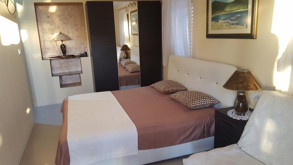 Apartments Grispolis Тиват Экстерьер фото