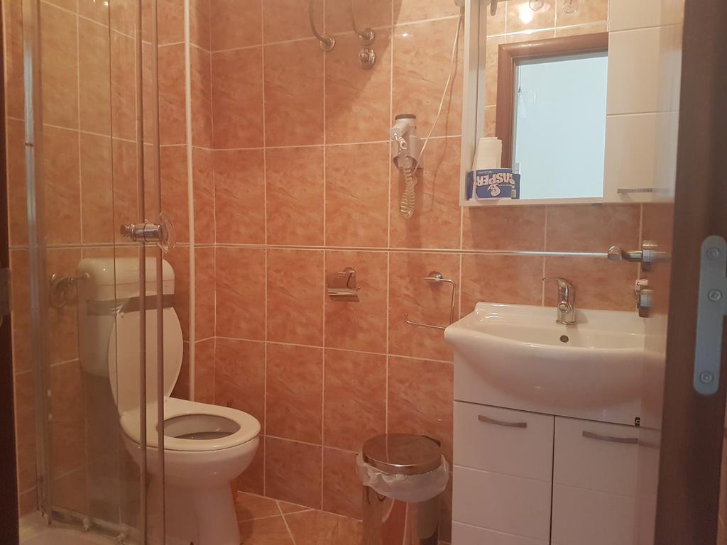 Apartments Grispolis Тиват Экстерьер фото